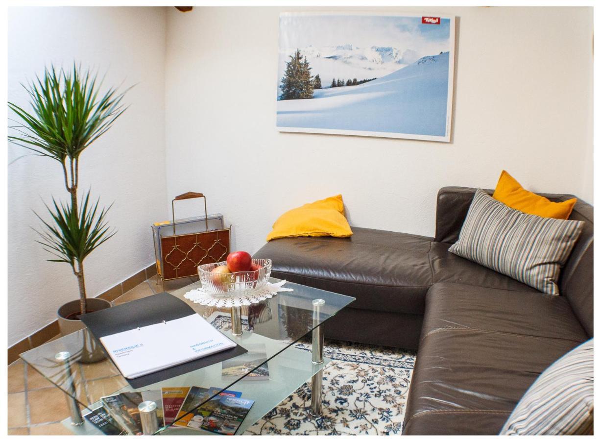 טארנץ Riverside Apartment מראה חיצוני תמונה